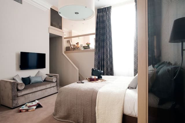 Knightsbridge Suite, Three Bedroom Apartment with Terrace