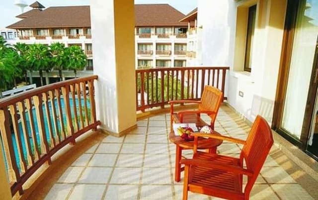 Premier Suite
