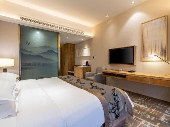 B2 Block Business Double Bed Room