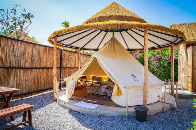 Camping Tent B