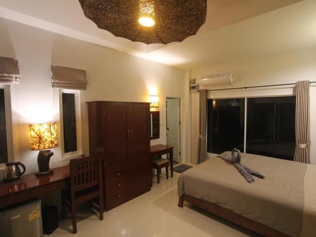 Deluxe Bungalow