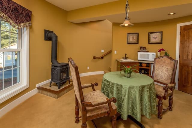 Turret Suite