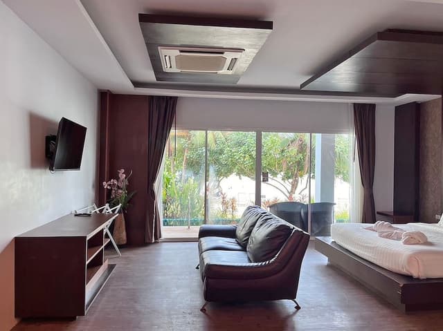 Luxury Room, Beachfront (1st Floor)