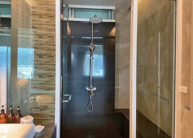 Luxury Double Room, Sea View (4th & 5th Floor)