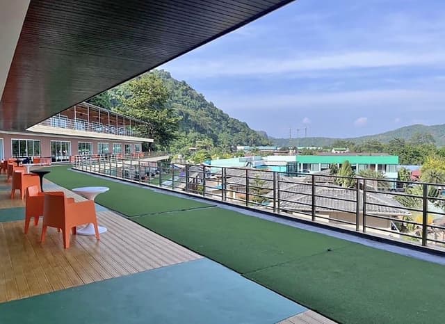 Luxury Double Room, Sea View (4th & 5th Floor)