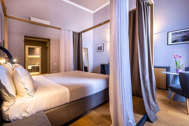 Suite, River View