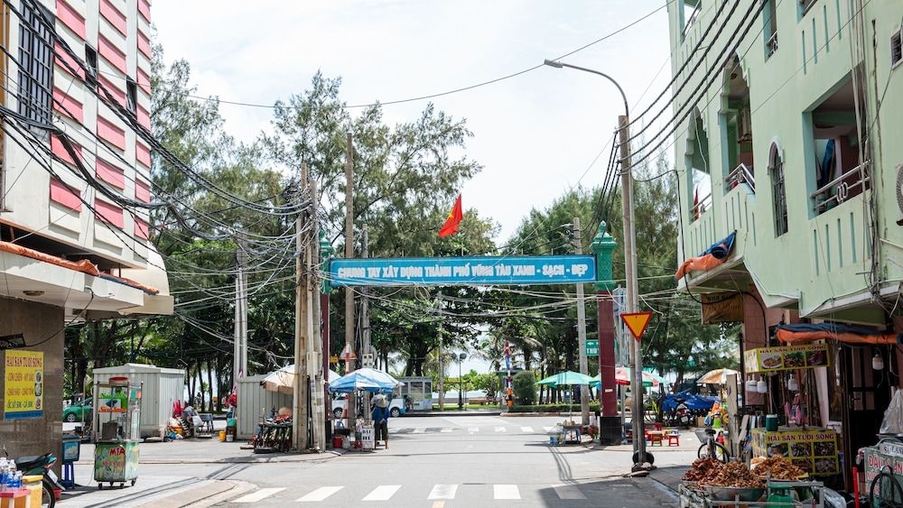 Tuyet Lan0