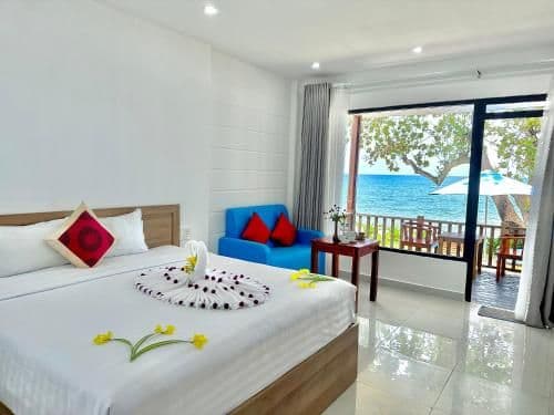 Superior Bungalow - Beachfront