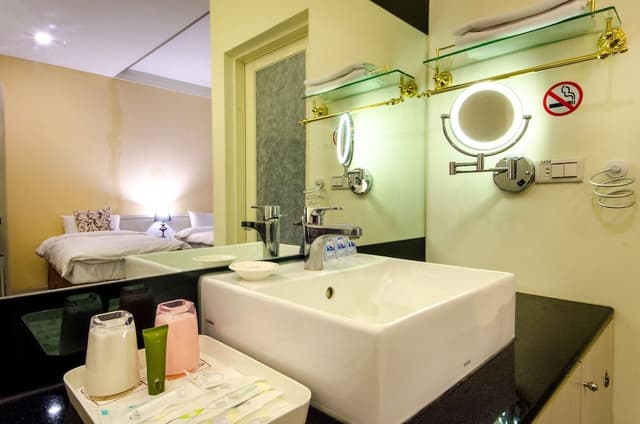 Deluxe Triple Room