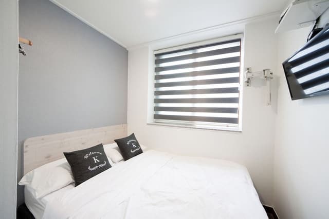Economy Double Room Single Use, 1 Double Bed