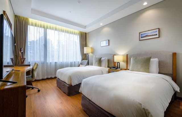Superior Twin Room