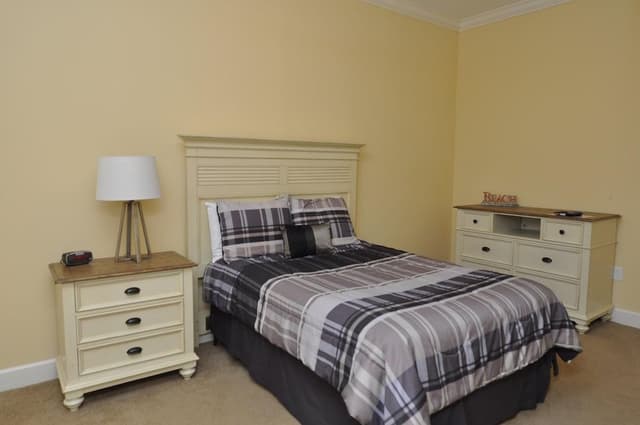 Condo, 3 Bedrooms