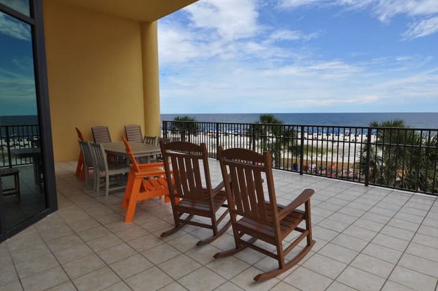 Condo, 4 Bedrooms