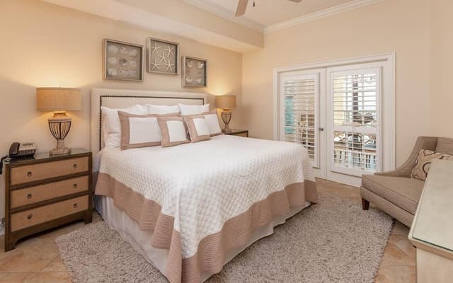 Condo, 3 Bedrooms