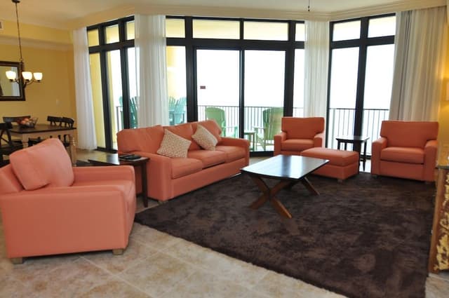 Condo, 3 Bedrooms