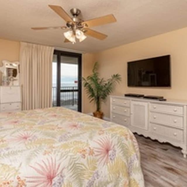 Condo, 3 Bedrooms