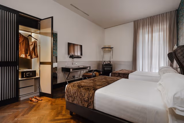 Executive Room
