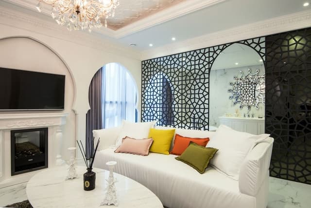 Designers Suite (Design of the room will be randomly assigned)
