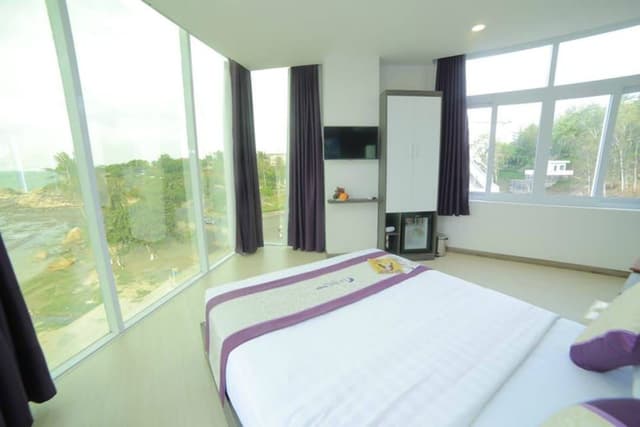 Senior Room, Sea View