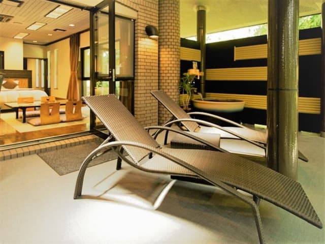 Traditional Jr Suite Western-Room attach private Open-air Bath & private terrace