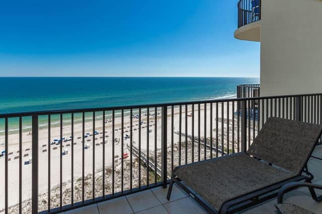 Condo, 3 Bedrooms