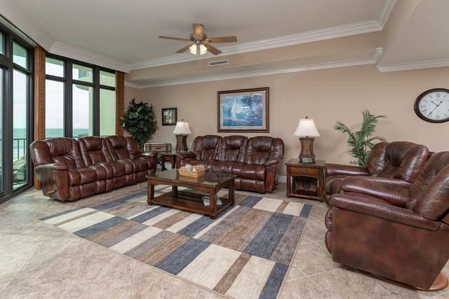 Condo, 3 Bedrooms