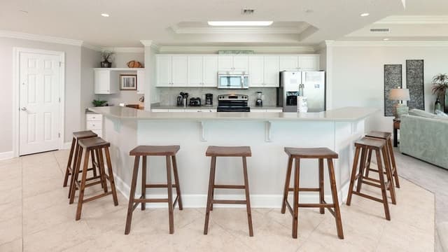 Condo, 4 Bedrooms