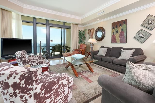 Condo, 4 Bedrooms
