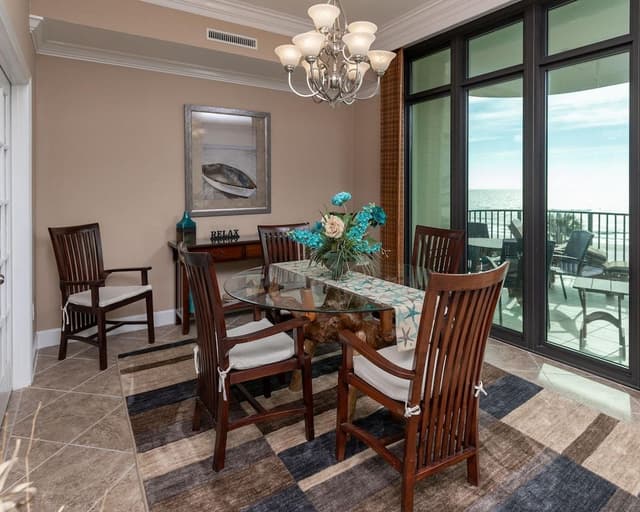 Condo, 3 Bedrooms