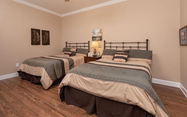 Condo, 3 Bedrooms