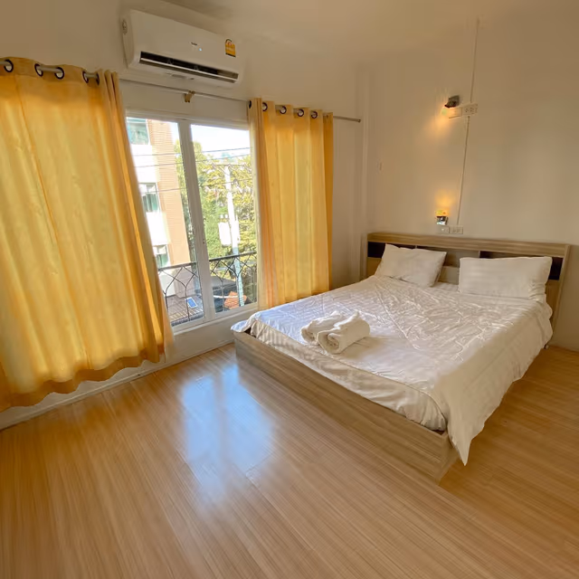 Superior Room with 1 Double Bed