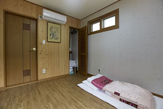 Korean Style Triple Room with Private Shower Booth and Toilet (Free Korean Style Breakfast)