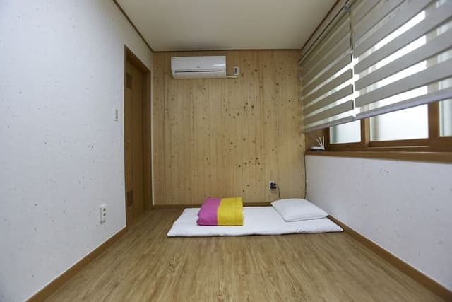 Korean Style Quad Room with Private Shower Booth and Toilet (Free Korean Style Breakfast)