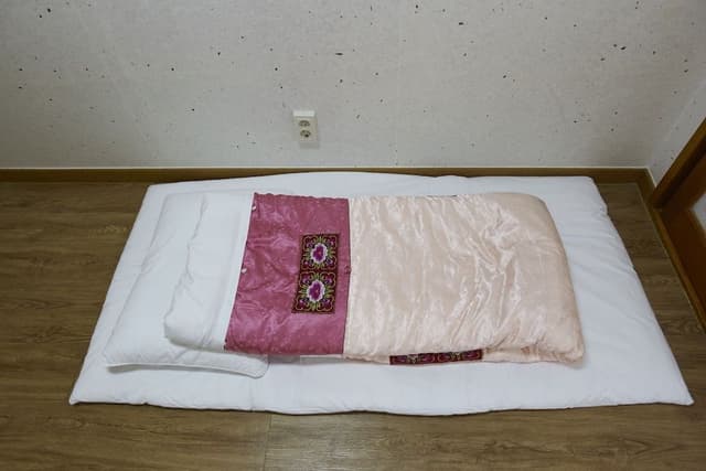 Korean Style Double Room with Private Shower Booth and Toilet (Free Korean Style Breakfast)