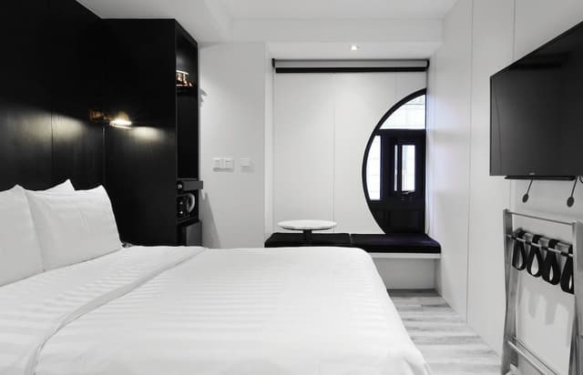 Classic Double Room