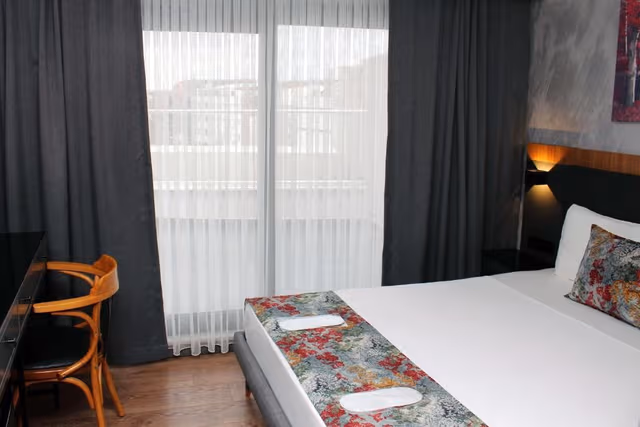 Deluxe Single Room