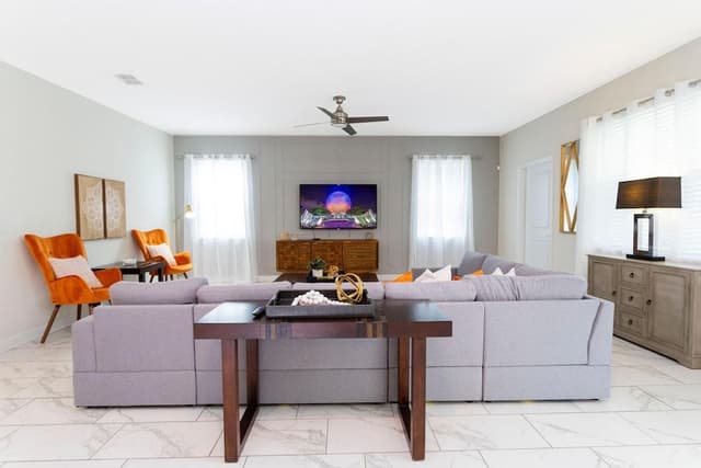 House, Multiple Beds (1520 FD 6BR Luxury Villa Pool, Game R)