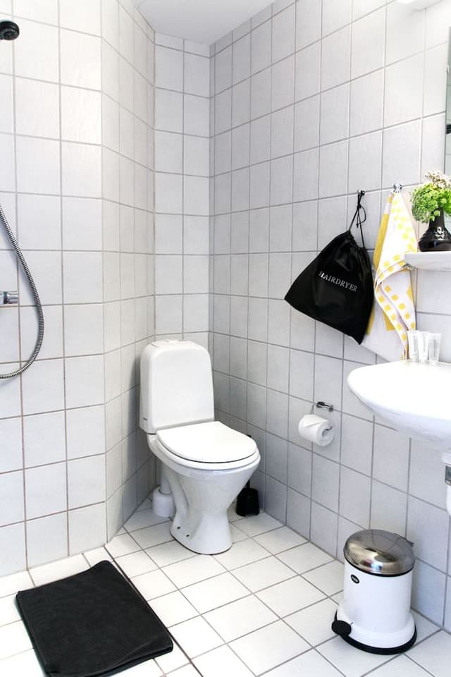 Double Room, Private Bathroom (with balcony)