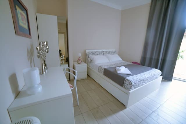 Elite Double Room Single Use