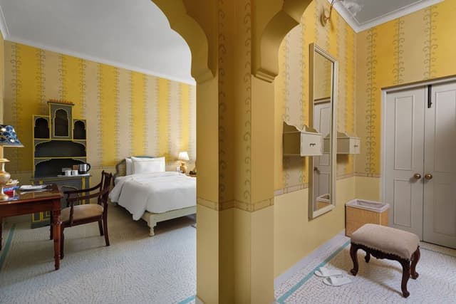 Kesri Suite
