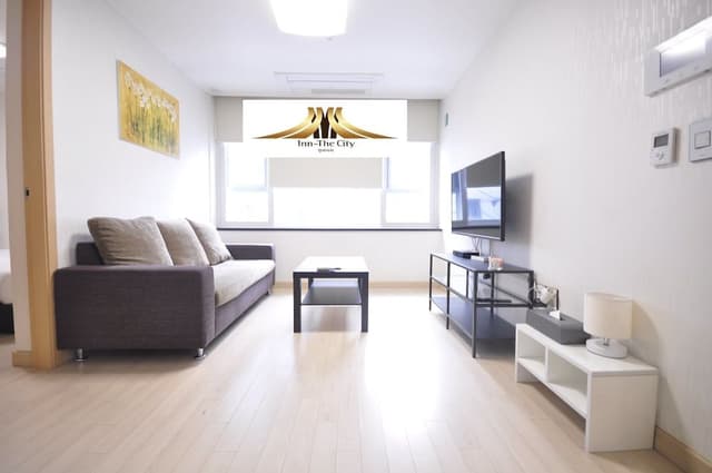 Family Suite (with Kitchen and Washing Machine)