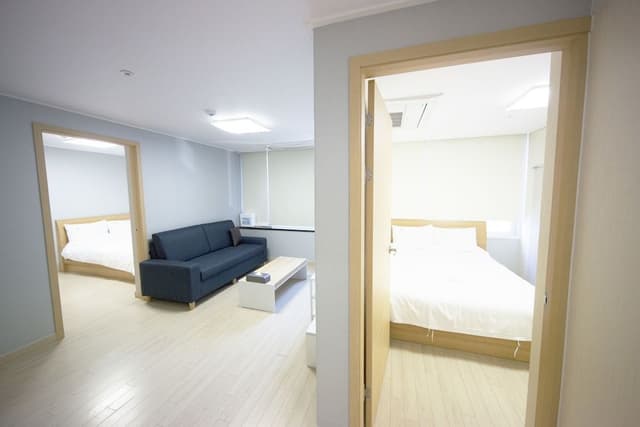 Family Suite (with Kitchen and Washing Machine)