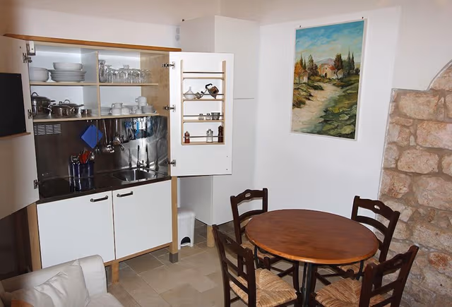 Romantic Apartment, 2 Bedrooms, Kitchenette