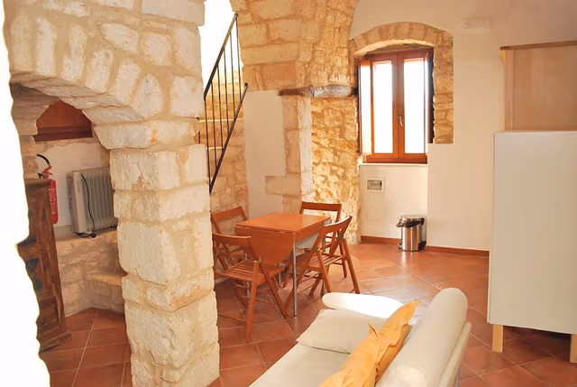 Romantic Apartment, 2 Bedrooms, Kitchenette