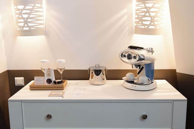 Atelier Suite 8