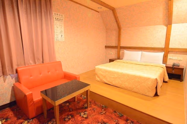 Classic Double Room