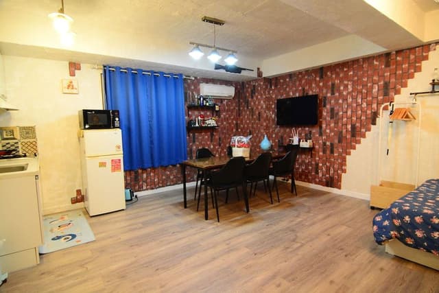Grand Studio