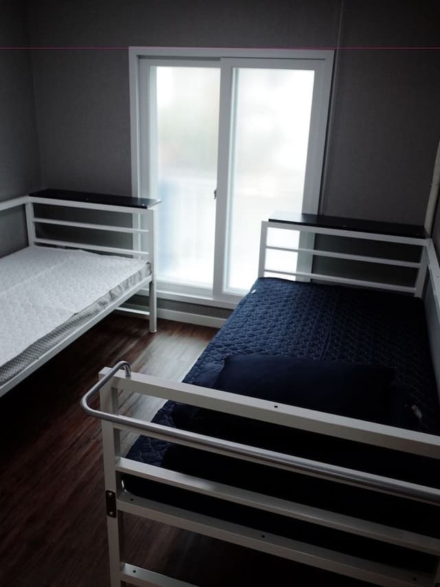Twin Room (2 Persons)