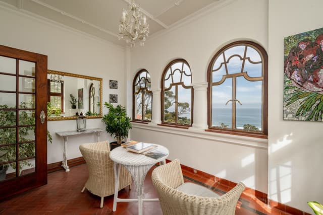 Manor Knacke Suite