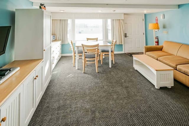 Standard Condo, 2 Bedrooms